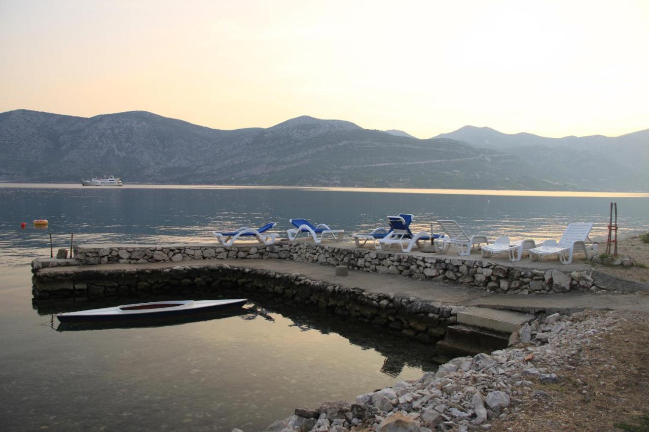 Apartments By The Sea Kneza, Korcula - 9166 Pupnat 外观 照片